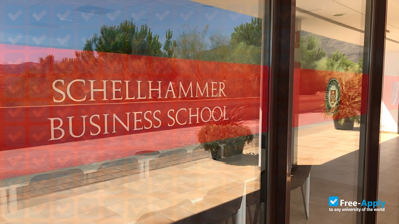 Foto de la Schellhammer business school #1