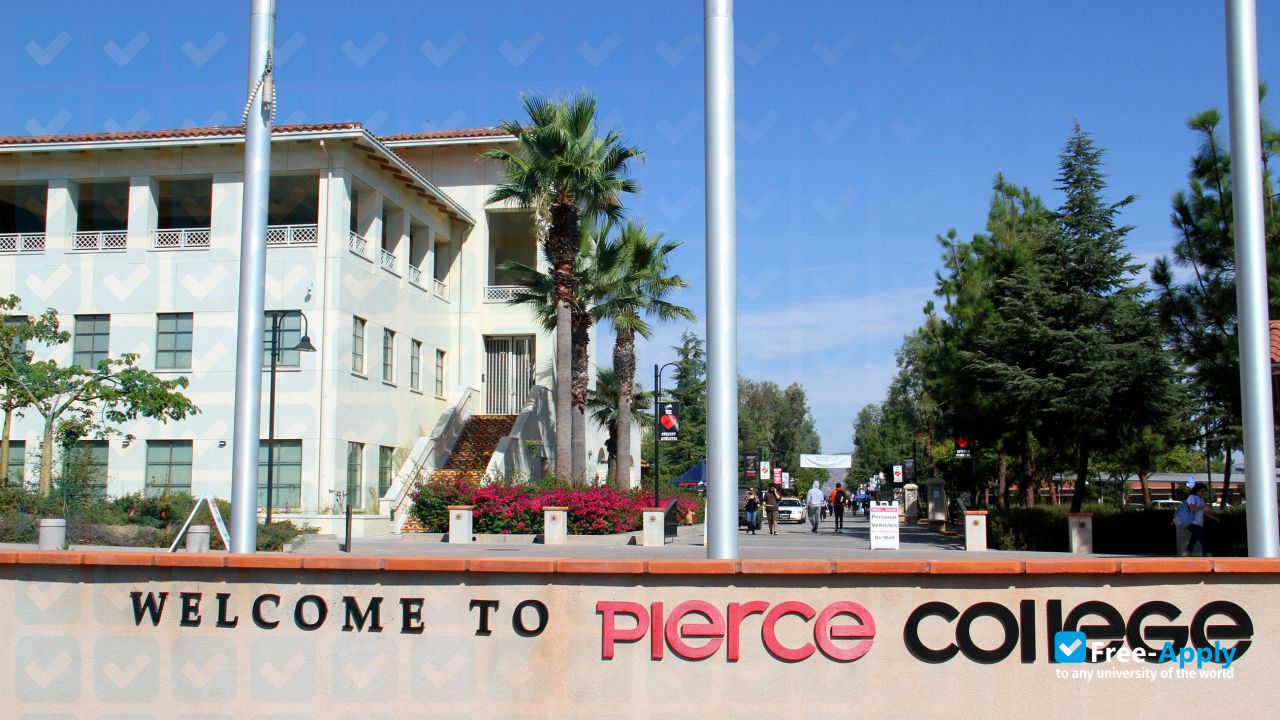 Foto de la Los Angeles Pierce College #7