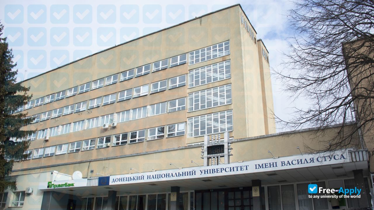 Vasyl' Stus Donetsk National University фотография №3